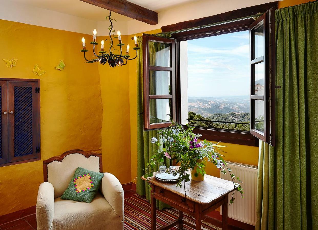 Hotel La Fructuosa 2*