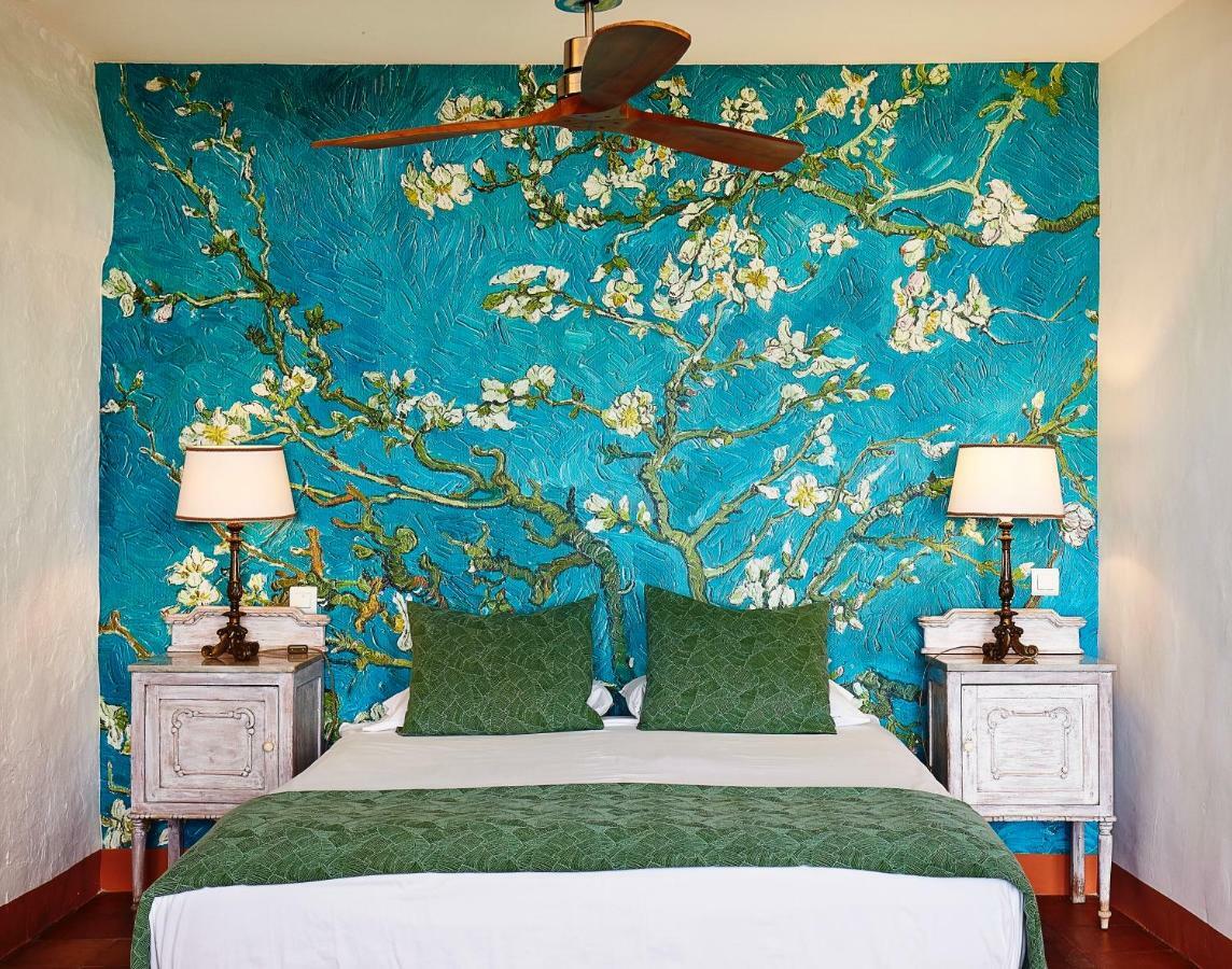 Hotel La Fructuosa 2*